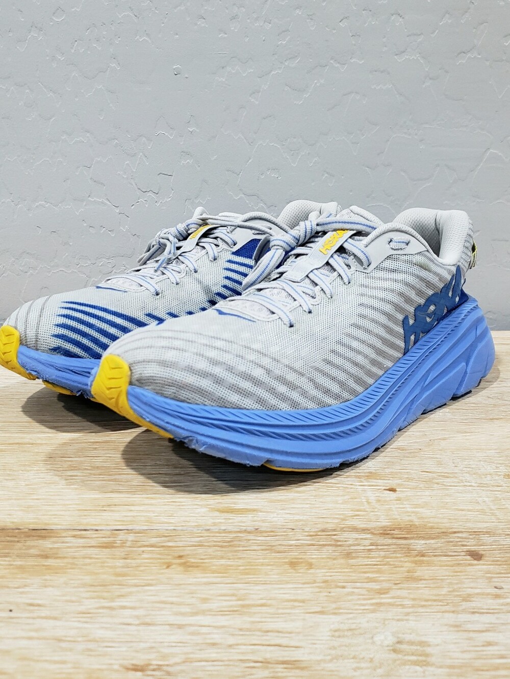HOKA ONE ONE Men’s Rincon Running Shoes (9/10.5 Women's) Gray/Blue/Yellow